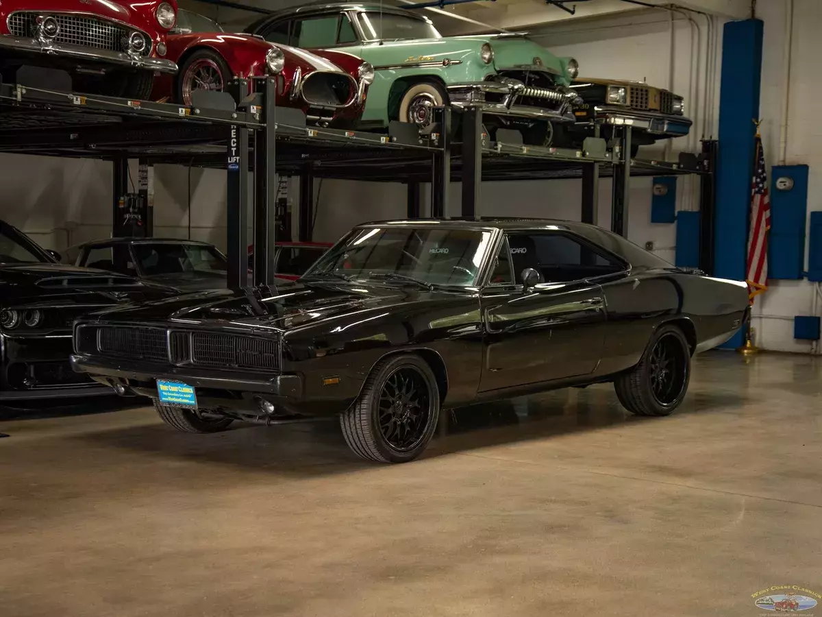 1969 Dodge Charger Custom 383 V8 2 Door Hardtop