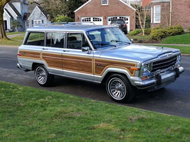 2 OWNER 1989 JEEP GRAND WAGONEER 4WD ONLY 65,246 ORIGINAL MILES ALL ORIGINAL 1989 Jeep Wagoneer