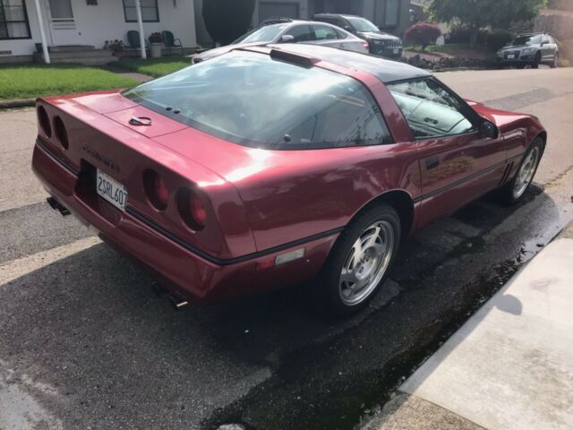 1990 Chevrolet Corvette Base - photo 4
