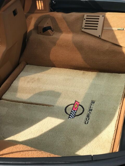 1990 Chevrolet Corvette Base - photo 9