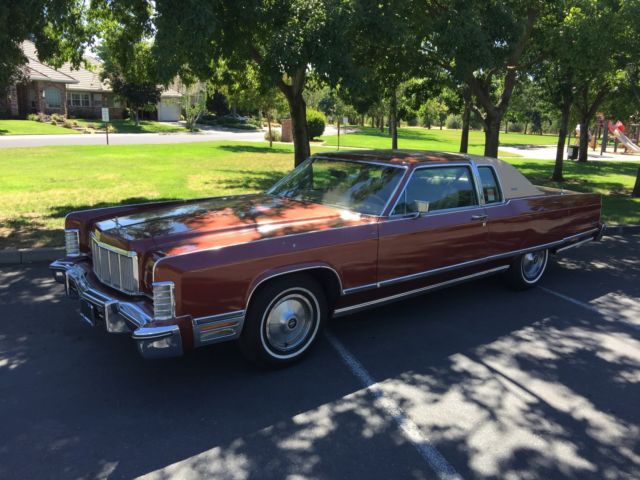2 Owner 49K Original Miles 1975 Lincoln Continental Town Coupe