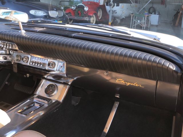 1961 Chrysler 300 Series - photo 5