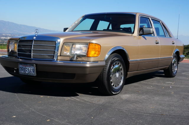 2 OWNER CALIFORNIA OWNED 1988 MERCEDES 560SEL ONLY 47K MILES FULL SERVICED 1988 Mercedes-Benz S-Class 4 door