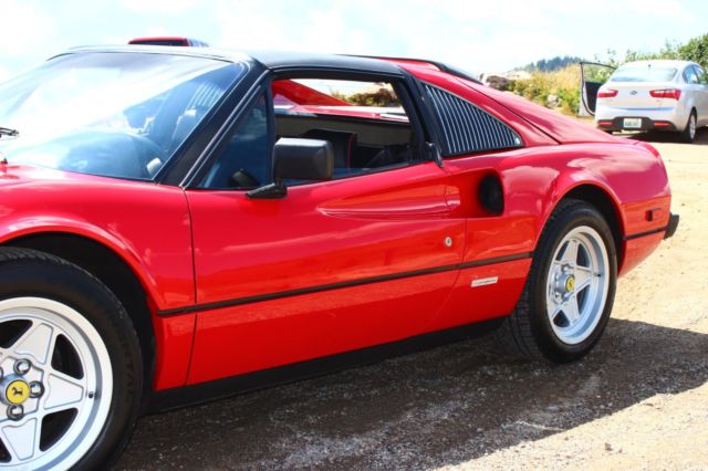 1983 Ferrari 308 GTS - photo 4