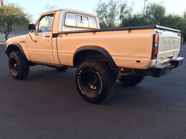 1980 Toyota Hilux Short Bed Straight Axle 20R Classic - photo 6