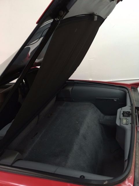 1989 Chevrolet Camaro - photo 12