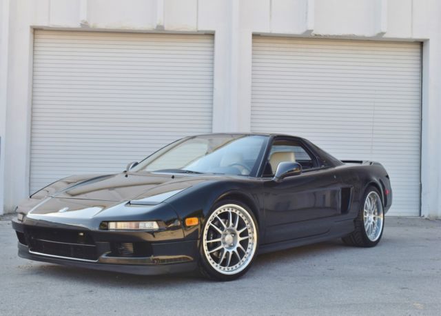 2 Owner - Well Sorted - 5 Speed Manual - Garage Kept - Well Maintained -Like New 1991 Acura NSX 3.0L V6