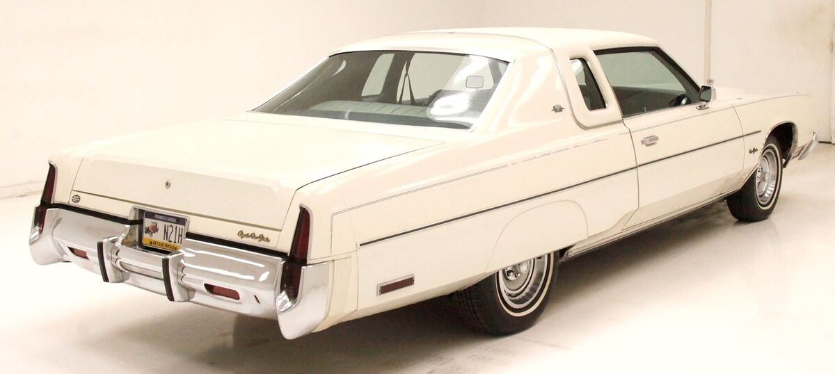 1976 Chrysler New Yorker Brougham Hardtop - photo 6