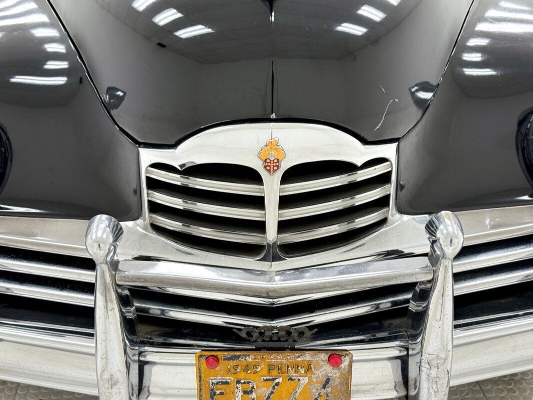 1949 Packard Deluxe 8 Touring Sedan - photo 9