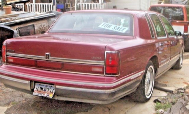 1991 Lincoln Town Car Executive Series - photo 6