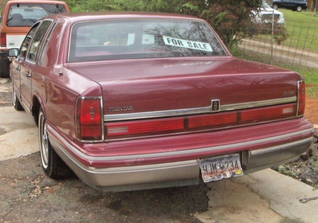 1991 Lincoln Town Car Executive Series - photo 7