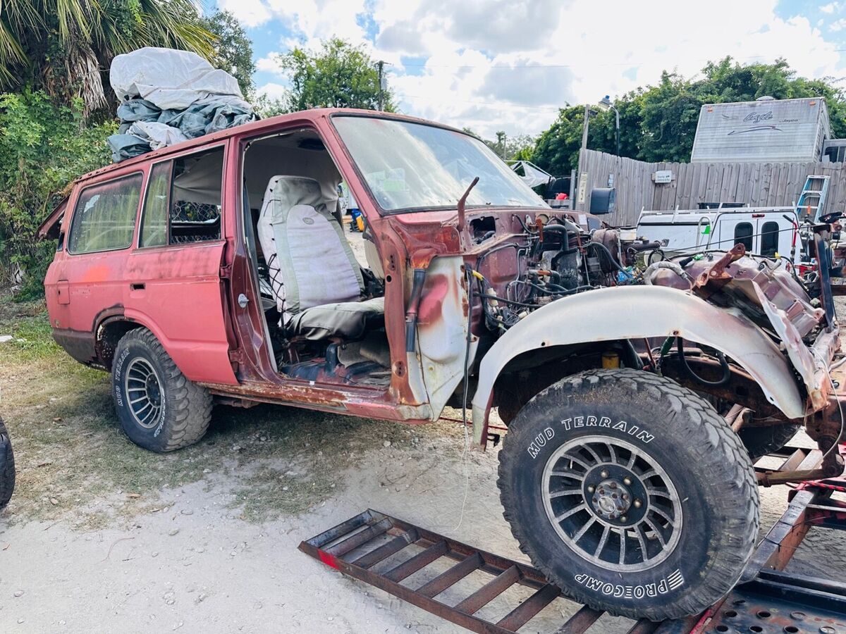 1985 Toyota Land Cruiser X 2 FJ60 Both Parts or Restore 1 that Runs - photo 7