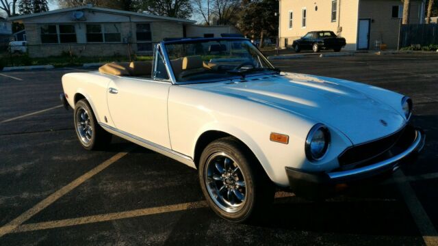 1980 Fiat 124 Spider - photo 10