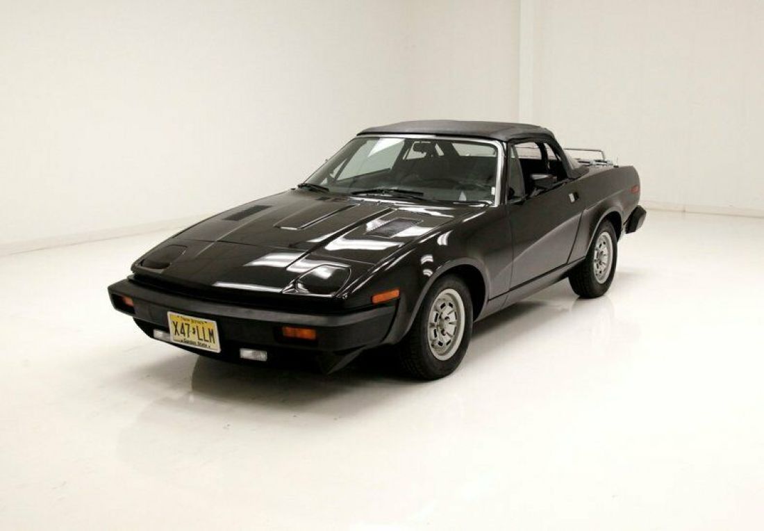 2.0 Liter 4-Cylinder/New Convertible Top/5-Speed Manual 1980 Triumph TR7 Convertible