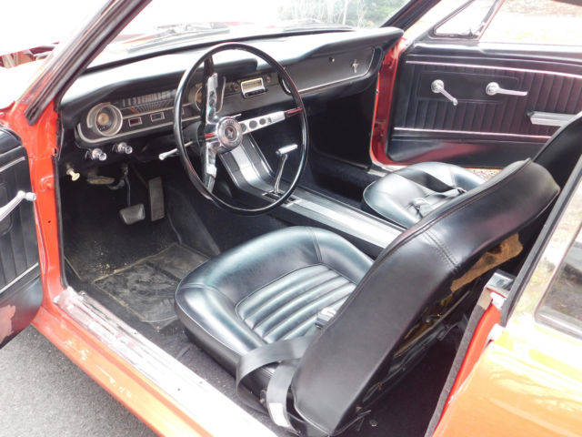 1965 Ford Mustang Convertible, Auto, Power Brakes Ex. Cond. - photo 12