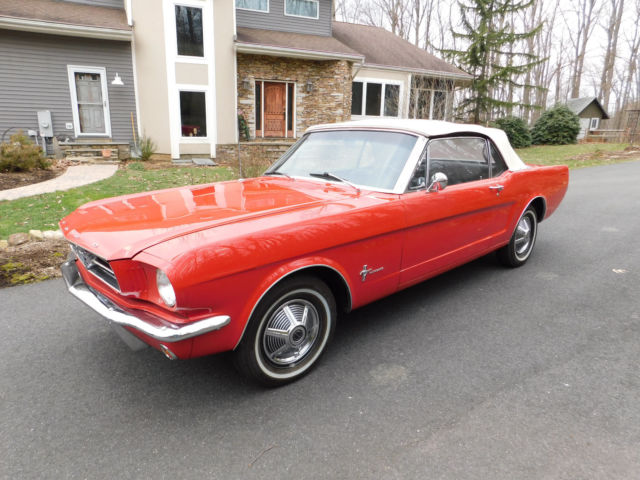 1965 Ford Mustang Convertible, Auto, Power Brakes Ex. Cond. - photo 3
