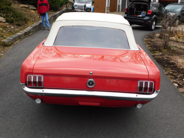 1965 Ford Mustang Convertible, Auto, Power Brakes Ex. Cond. - photo 6