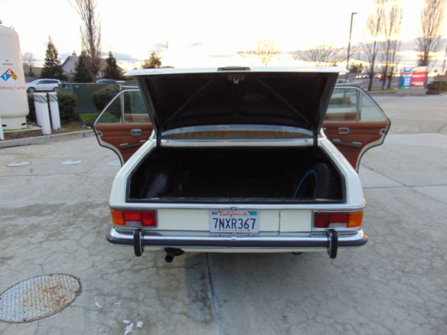 1971 Mercedes-Benz 200-Series - photo 12