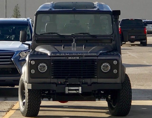 1987 Land Rover Defender 90 - photo 4