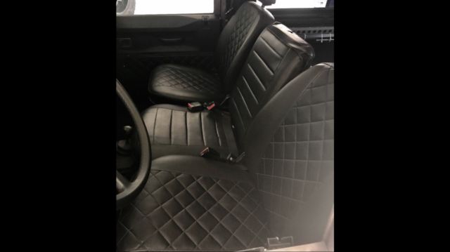 1987 Land Rover Defender 90 - photo 8
