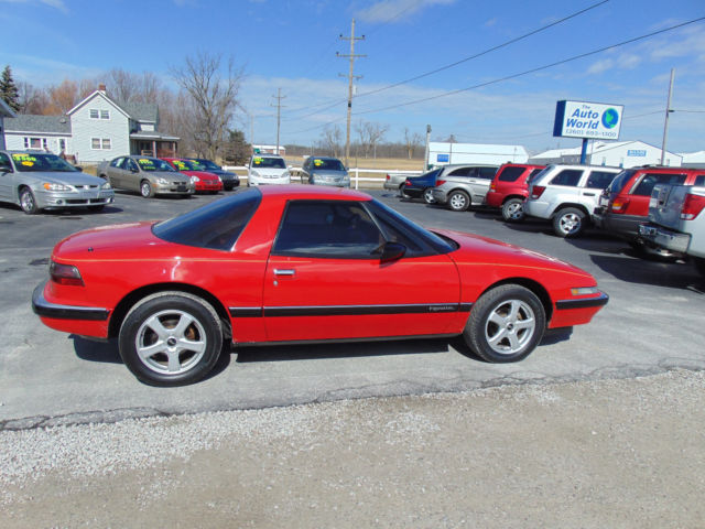 1988 Buick Reatta COUPE