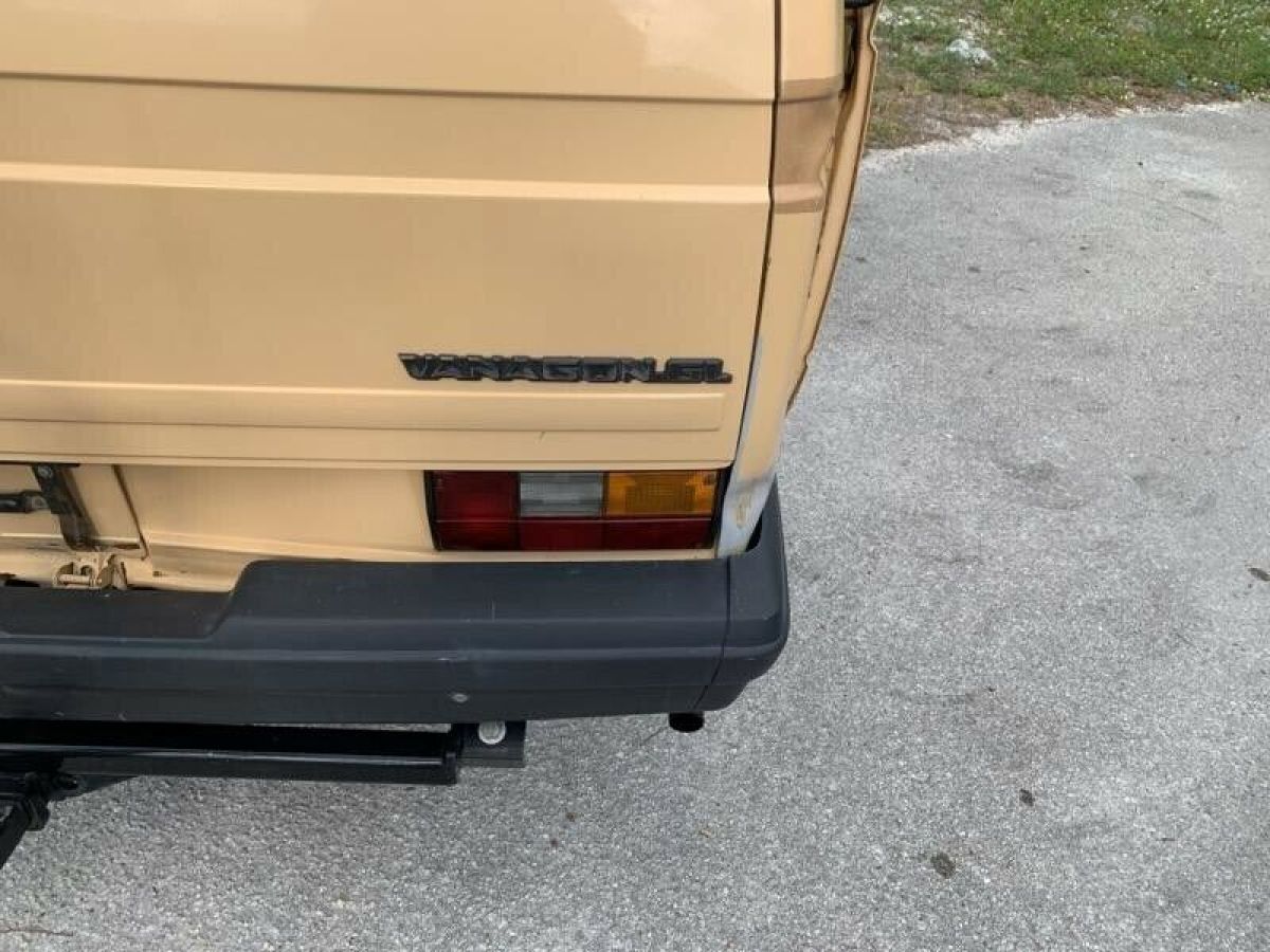 1985 Volkswagen Bus/Vanagon Campmobile - photo 12