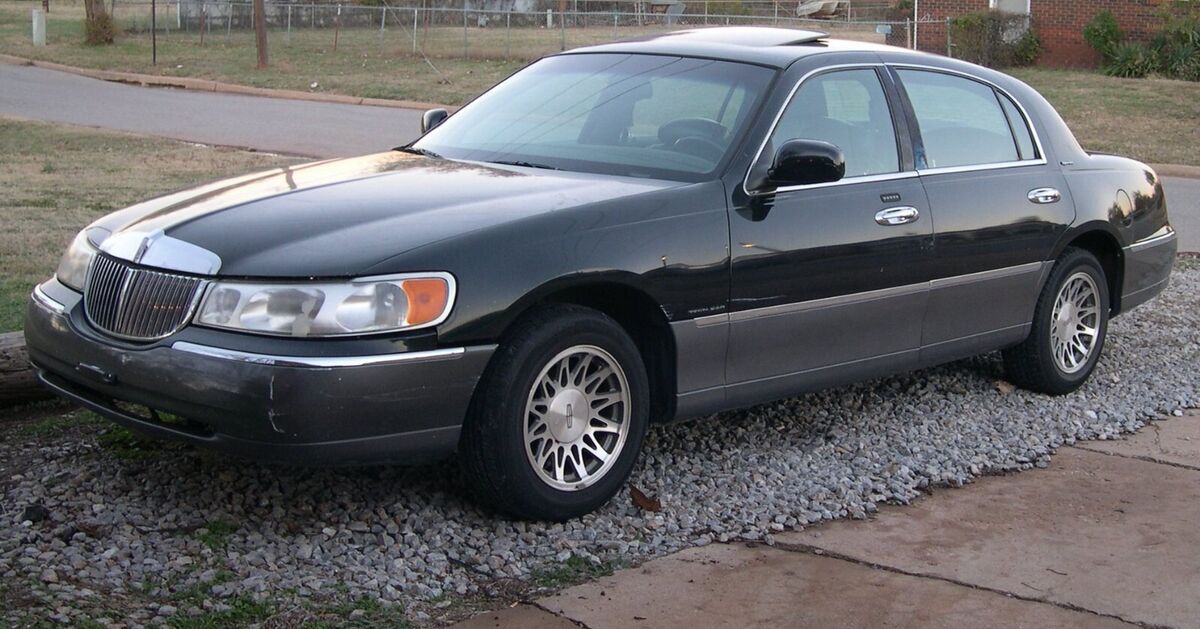 2000 lincoln towne car 1900 Lincoln Town Car