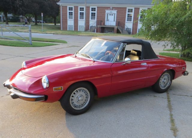 1974 Alfa Romeo Spider 2-Door Convertible