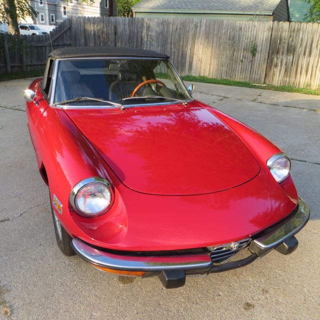 1974 Alfa Romeo Spider 2-Door Convertible - photo 2