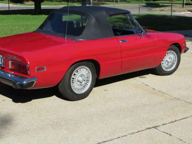 1974 Alfa Romeo Spider 2-Door Convertible - photo 5