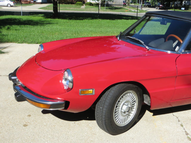 1974 Alfa Romeo Spider 2-Door Convertible - photo 7