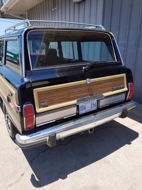 1991 Jeep Wagoneer - photo 4