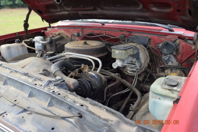 1986 Chevrolet C/K Pickup 1500 4X4 - photo 9