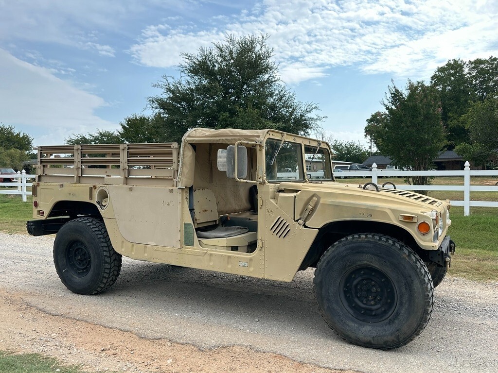 1980 Hummer H1 AM General Hummer H1, Truck, 4WD, Diesel - photo 2