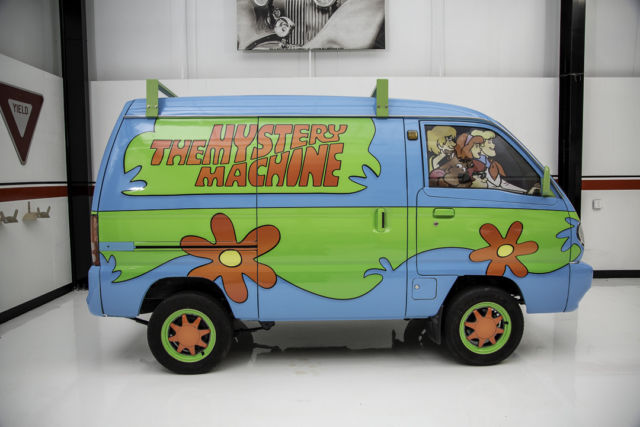 2008 Vantage Custom "Scooby Doo" Mystery Machine Low Speed Movie Car/Golf Car 1970 Ford E-Series Van