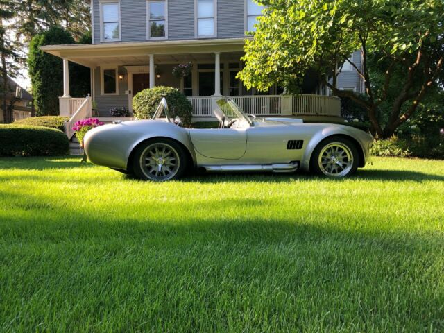 2009 Shelby Cobra Superformance MKIII 1965 Shelby Cobra