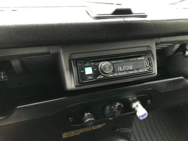 1993 Land Rover Defender 110 - photo 10