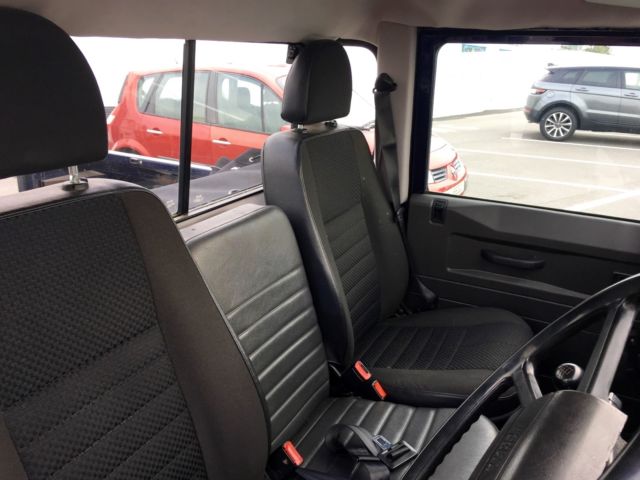 1990 Land Rover Defender Black Cloth - photo 11