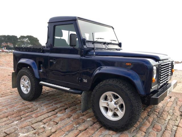 1990 Land Rover Defender Black Cloth - photo 4
