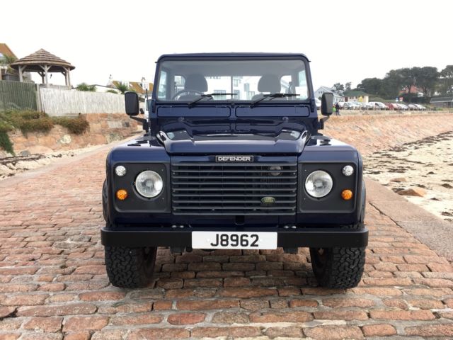 1990 Land Rover Defender Black Cloth - photo 5