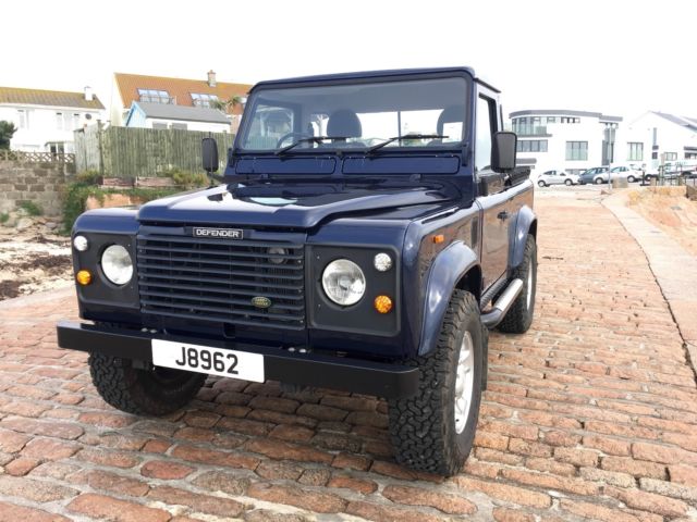 1990 Land Rover Defender Black Cloth - photo 6