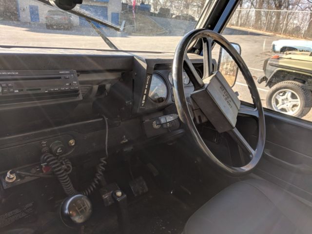 1984 Land Rover Defender Defender 90 Hardtop - photo 9