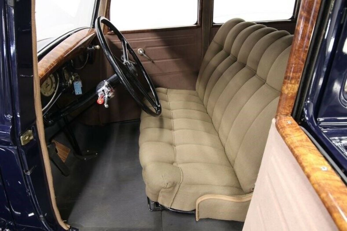 1934 Plymouth 4 Door Sedan - photo 5