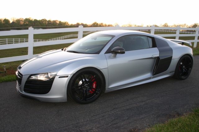 2010 AUDI R8, TWIN TURBO, CARBON FIBER EDITION, HANDLING PACKAGE, 60K IN ADD ONS 1980 Audi R8
