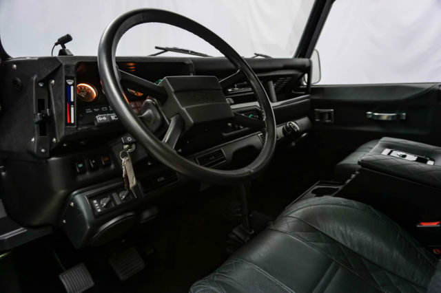 1910 Land Rover Defender Defender 110 - photo 11