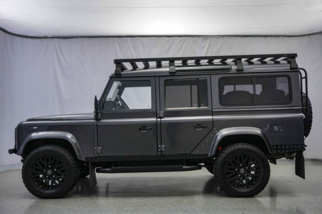 1910 Land Rover Defender Defender 110 - photo 5