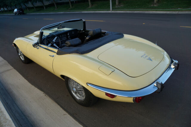 1973 Jaguar V12 E-Type Series III Roadster -- - photo 13
