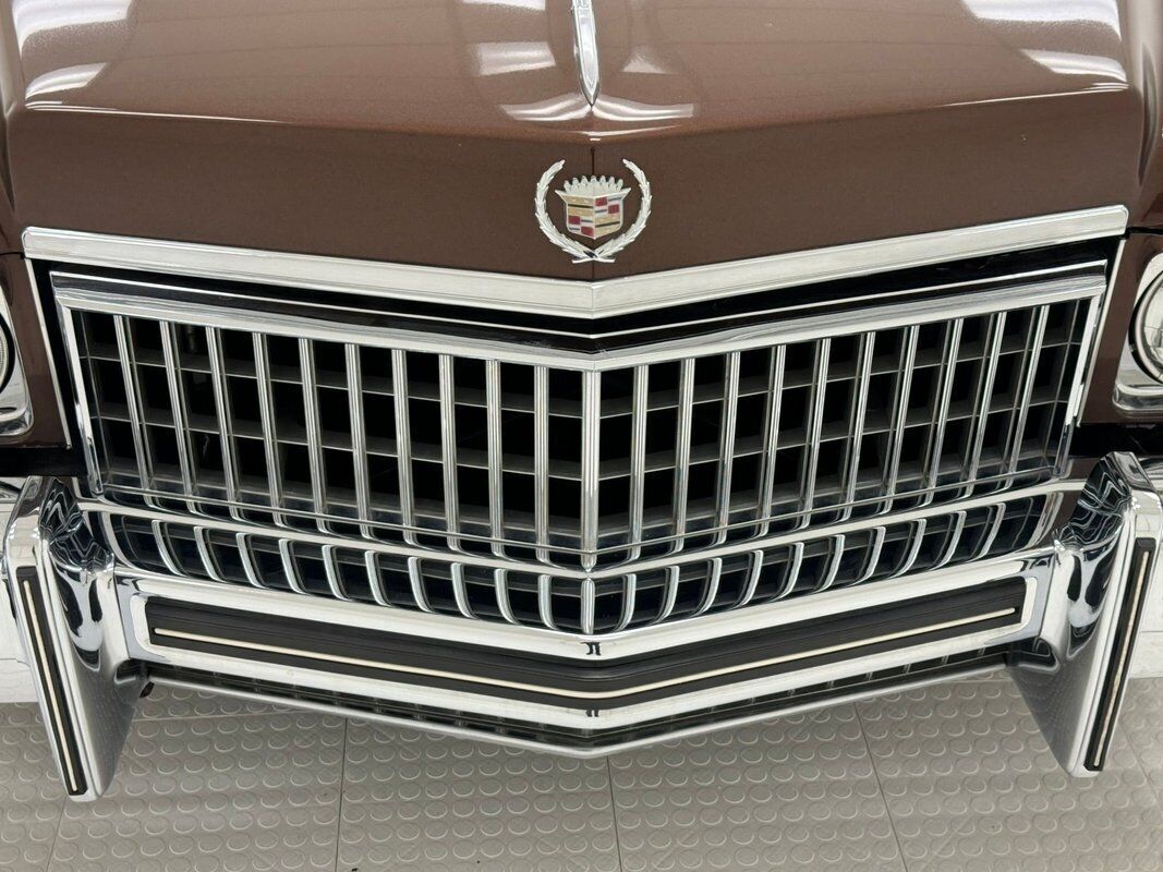 1973 Cadillac Fleetwood 60 Series Special Brougham Sedan - photo 10