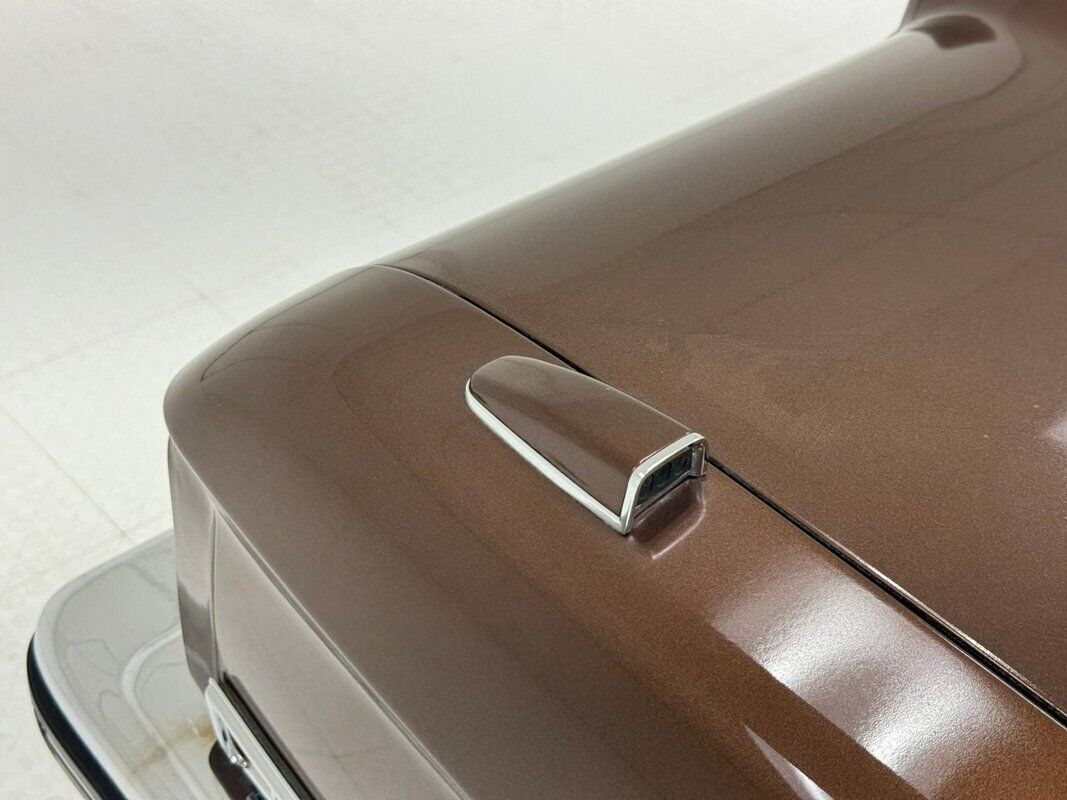 1973 Cadillac Fleetwood 60 Series Special Brougham Sedan - photo 12
