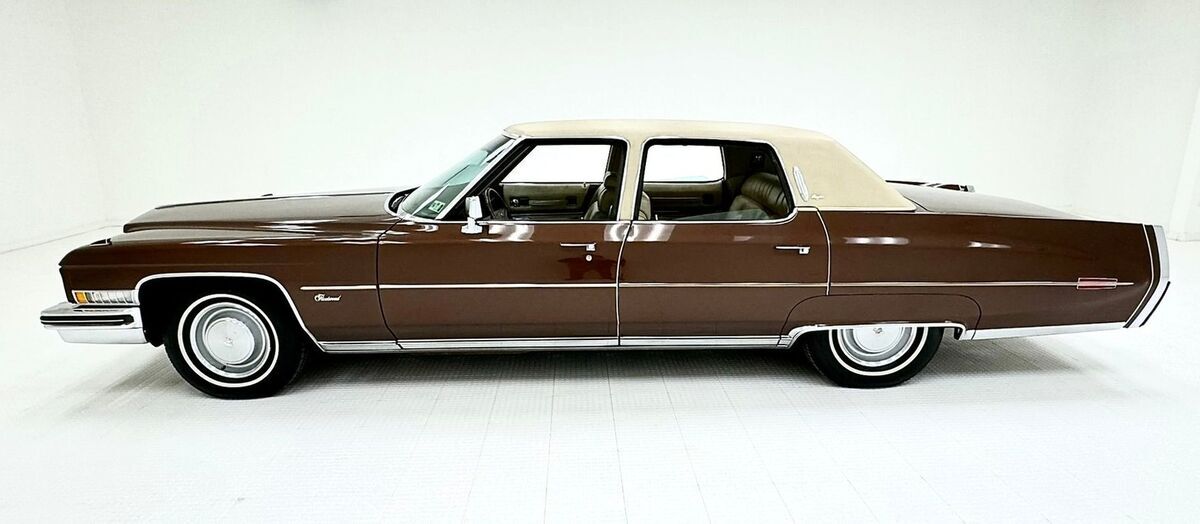 1973 Cadillac Fleetwood 60 Series Special Brougham Sedan - photo 2